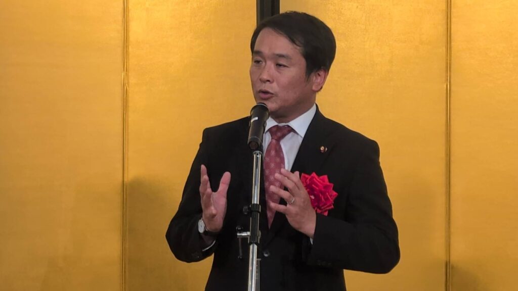衆議院議員・青山やまと氏の挨拶